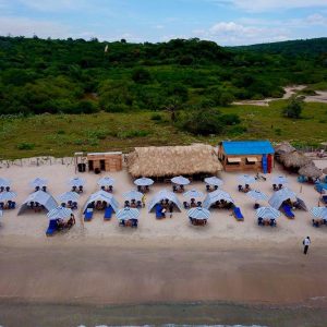 PLAYA LINDA baytours