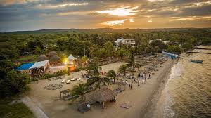 ISLA FENIX